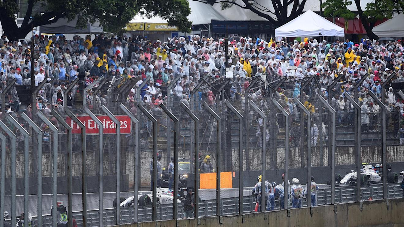 The crashed car of race retiree Felipe Massa (BRA) Williams FW38  at Formula One World Championship, Rd20, Brazilian Grand Prix, Race, Interlagos, Sao Paulo, Brazil, Sunday 13 November 2016. © Sutton Images