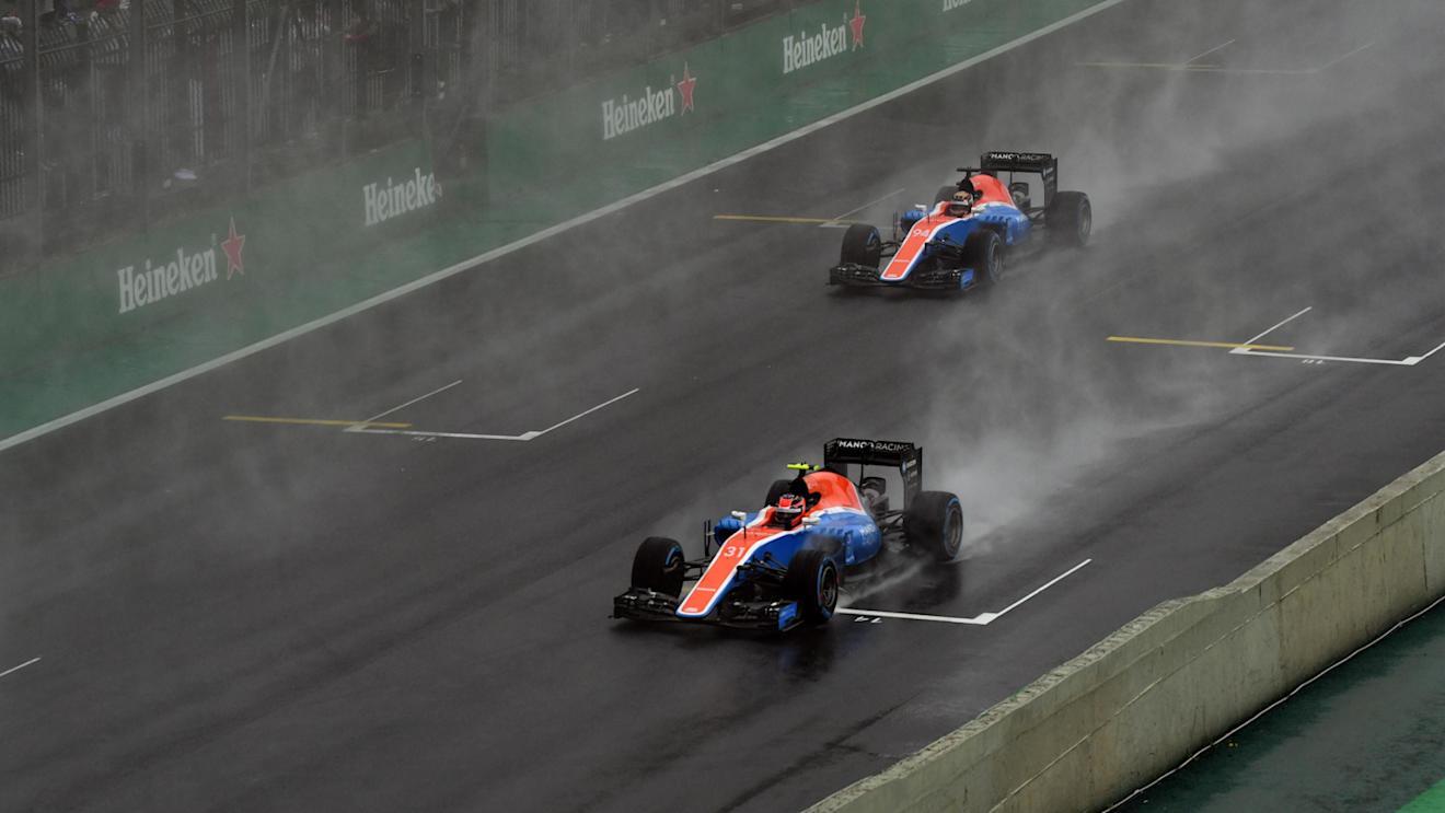 Esteban Ocon (FRA) Manor Racing MRT05 and Pascal Wehrlein (GER) Manor Racing MRT05 at Formula One World Championship, Rd20, Brazilian Grand Prix, Race, Interlagos, Sao Paulo, Brazil, Sunday 13 November 2016. © Sutton Images