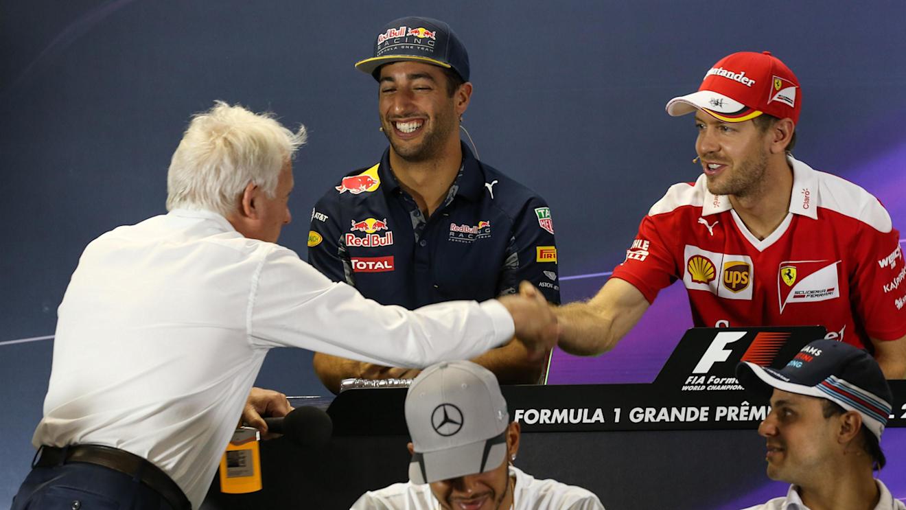 Charlie Whiting (GBR) FIA Delegate shakes hands with Sebastian Vettel (GER) Ferrari in the Press Conference at Formula One World Championship, Rd20, Brazilian Grand Prix, Preparations, Interlagos, Sao Paulo, Brazil, Thursday 10 November 2016. © Sutton Images