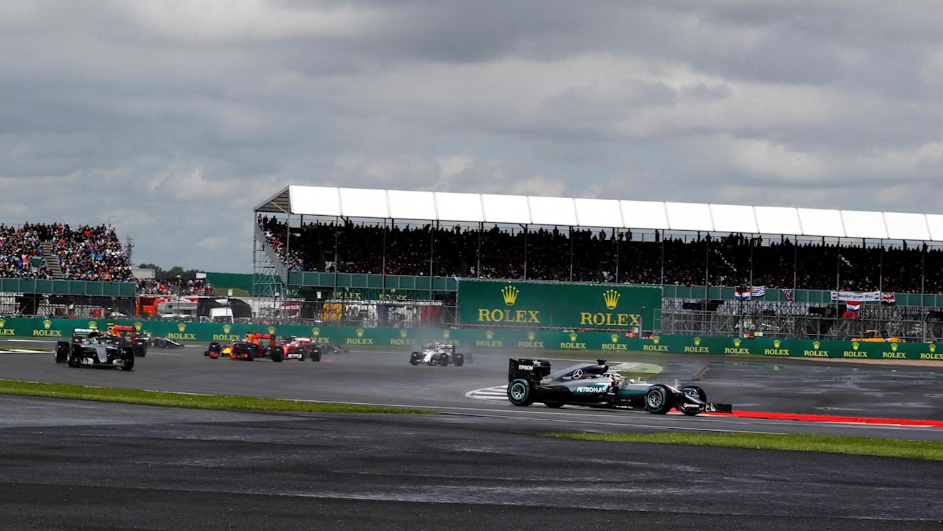 Lewis Hamilton (GBR) Mercedes-Benz F1 W07 Hybrid leads Nico Rosberg (GER) Mercedes-Benz F1 W07 Hybrid at Formula One World Championship, Rd10, British Grand Prix, Race, Silverstone, England, Sunday 10 July 2016. © Sutton Images
