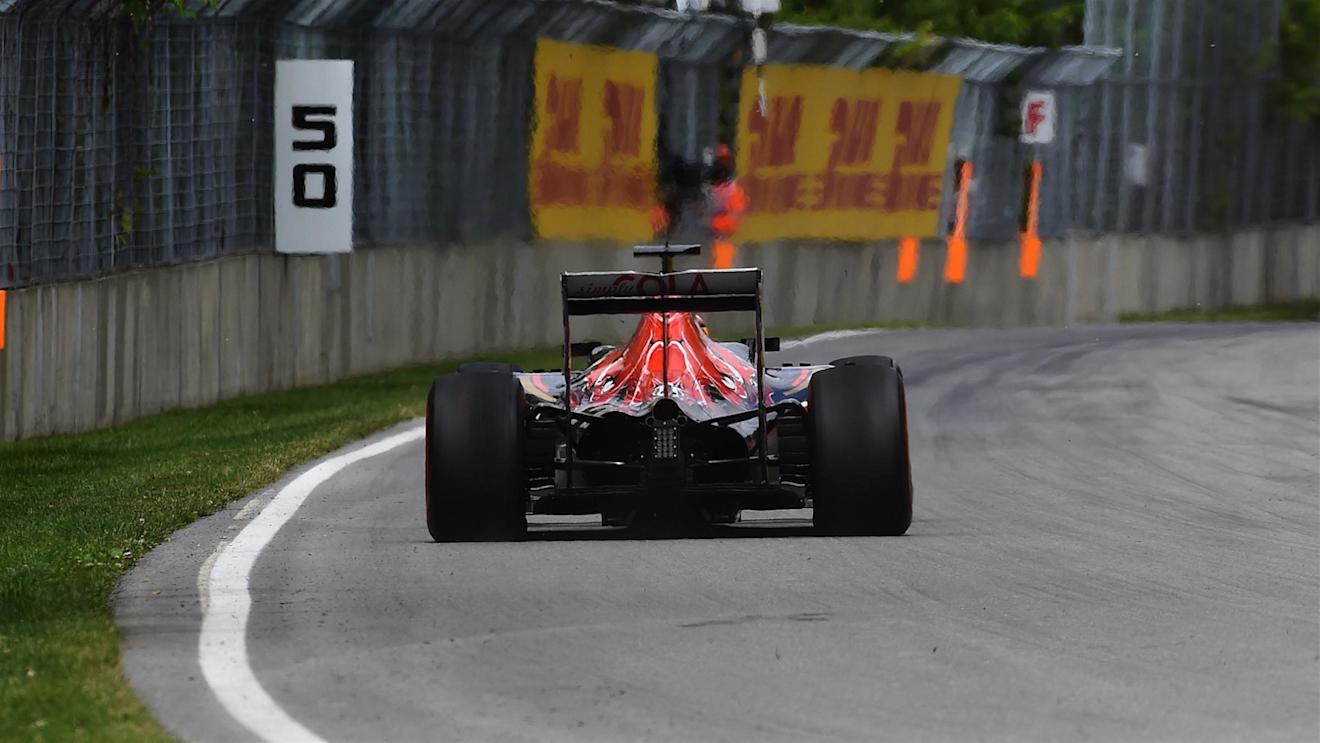 Carlos Sainz jr (ESP) Scuderia Toro Rosso STR11 at Formula One World Championship, Rd7, Canadian Grand Prix, Practice, Montreal, Canada, Friday 10 June 2016. © Sutton Images