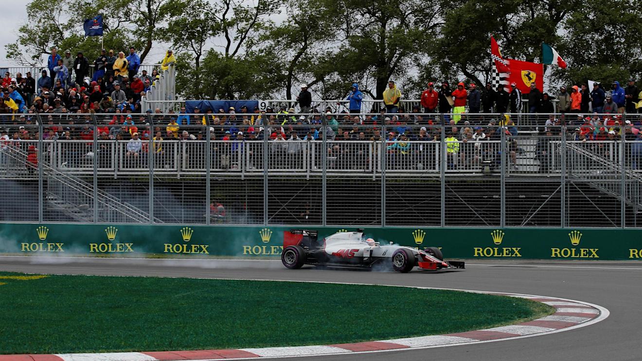 Romain Grosjean (FRA) Haas VF-16 locks up at Formula One World Championship, Rd7, Canadian Grand Prix, Race, Montreal, Canada, Sunday 12 June 2016. © Sutton Images