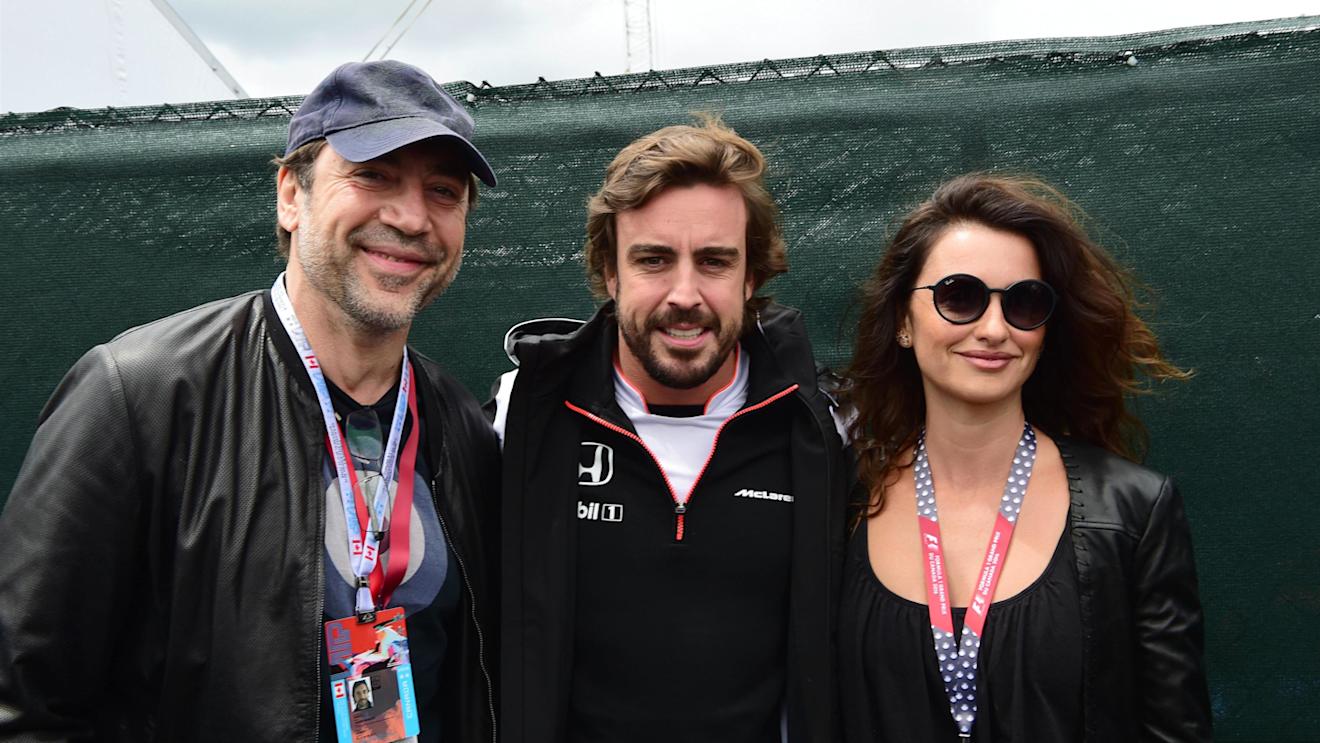 Fernando Alonso (ESP) McLaren with Penelope Cruz (ESP) Actress and Javier Bardem (ESP) Actor at Formula One World Championship, Rd7, Canadian Grand Prix, Race, Montreal, Canada, Sunday 12 June 2016. © Sutton Images