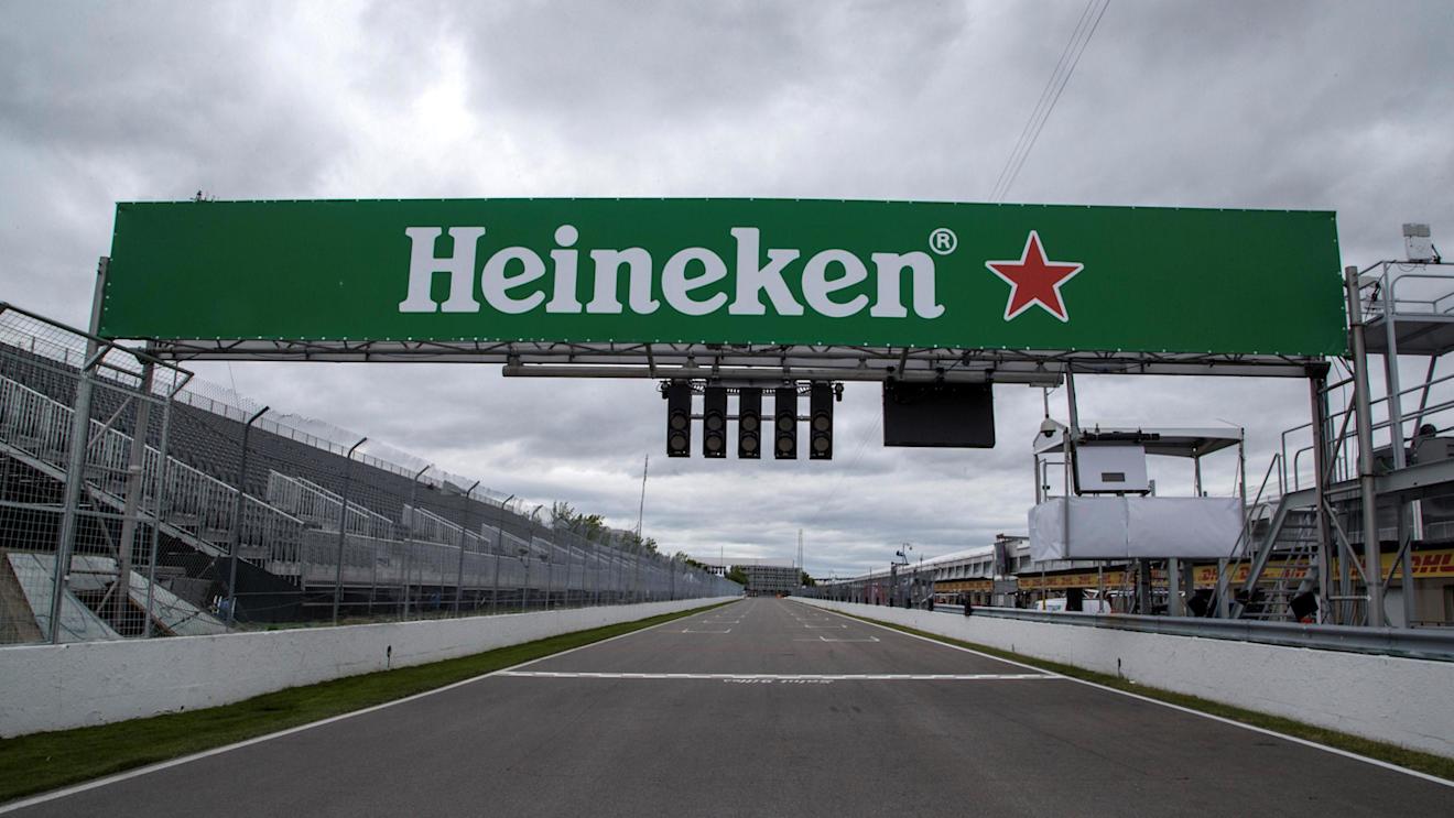 Heineken branding on the bridge at Formula One World Championship, Rd7, Canadian Grand Prix, Preparations, Montreal, Canada, Thursday 9 June 2016. © Sutton Images