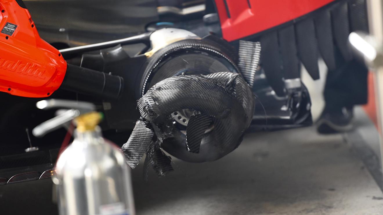 Esteban Gutierrez (MEX) Haas VF-16 rear brakes after catching fire in FP2 at Formula One World Championship, Rd3, Chinese Grand Prix, Practice, Shanghai, China, Friday 15 April 2016. © Sutton Motorsport Images