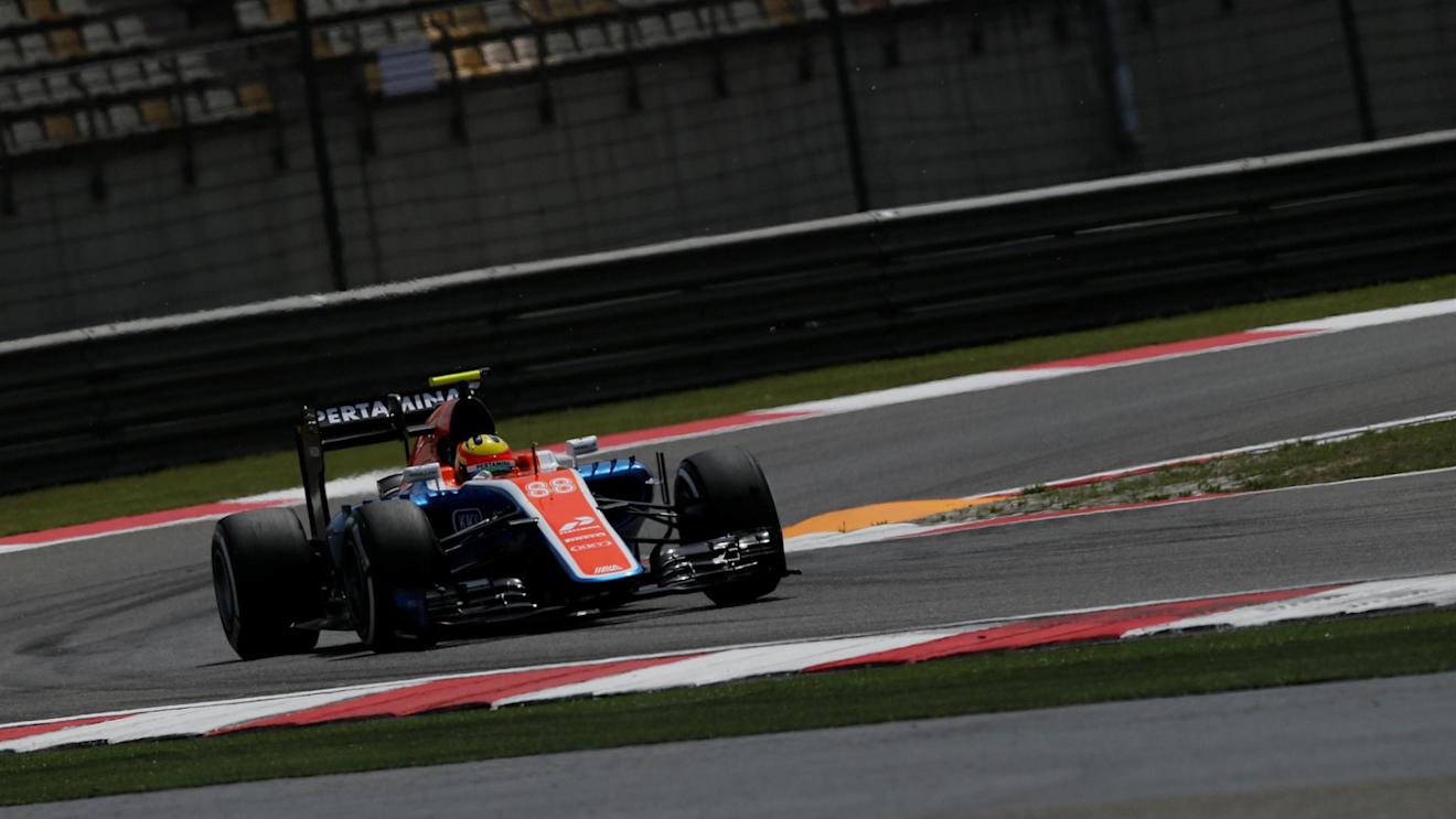 Rio Haryanto (IDN) Manor Racing MRT05 at Formula One World Championship, Rd3, Chinese Grand Prix, Practice, Shanghai, China, Friday 15 April 2016. © Sutton Motorsport Images