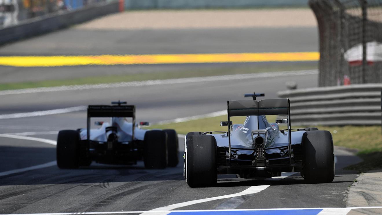 Nico Rosberg (GER) Mercedes-Benz F1 W07 Hybrid at Formula One World Championship, Rd3, Chinese Grand Prix, Practice, Shanghai, China, Friday 15 April 2016. © Sutton Motorsport Images