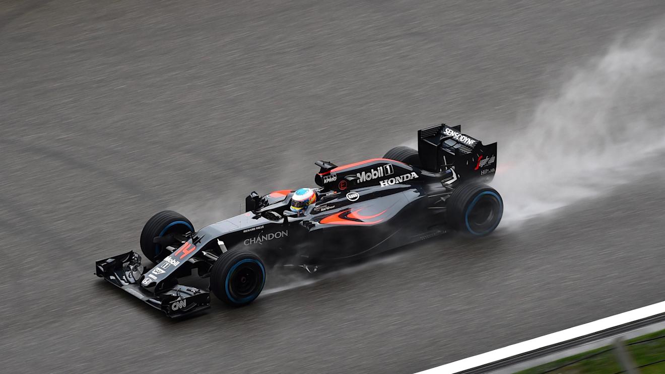 Fernando Alonso (ESP) McLaren MP4-31 at Formula One World Championship, Rd3, Chinese Grand Prix, Qualifying, Shanghai, China, Saturday 16 April 2016. © Sutton Motorsport Images