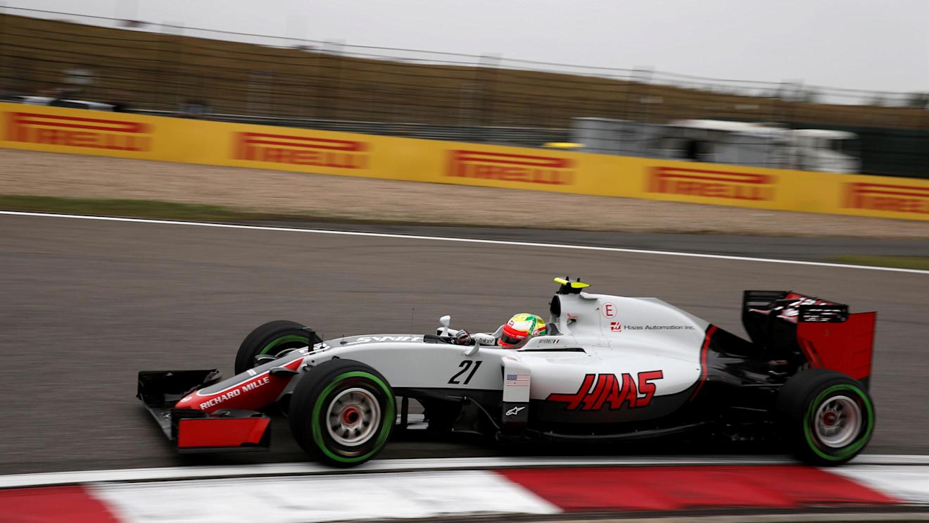 Esteban Gutierrez (MEX) Haas VF-16 at Formula One World Championship, Rd3, Chinese Grand Prix, Qualifying, Shanghai, China, Saturday 16 April 2016. © Sutton Motorsport Images