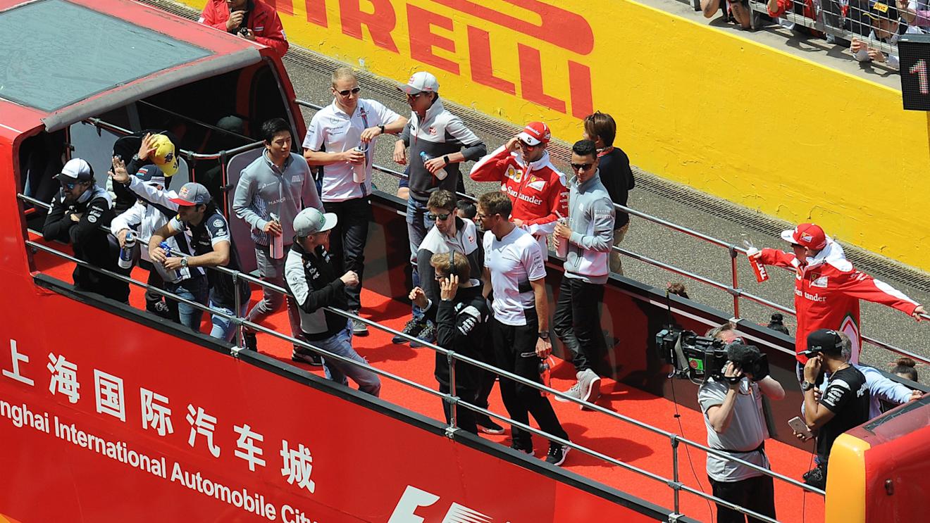 Drivers parade at Formula One World Championship, Rd3, Chinese Grand Prix, Race, Shanghai, China, Sunday 17 April 2016. © Sutton Motorsport Images