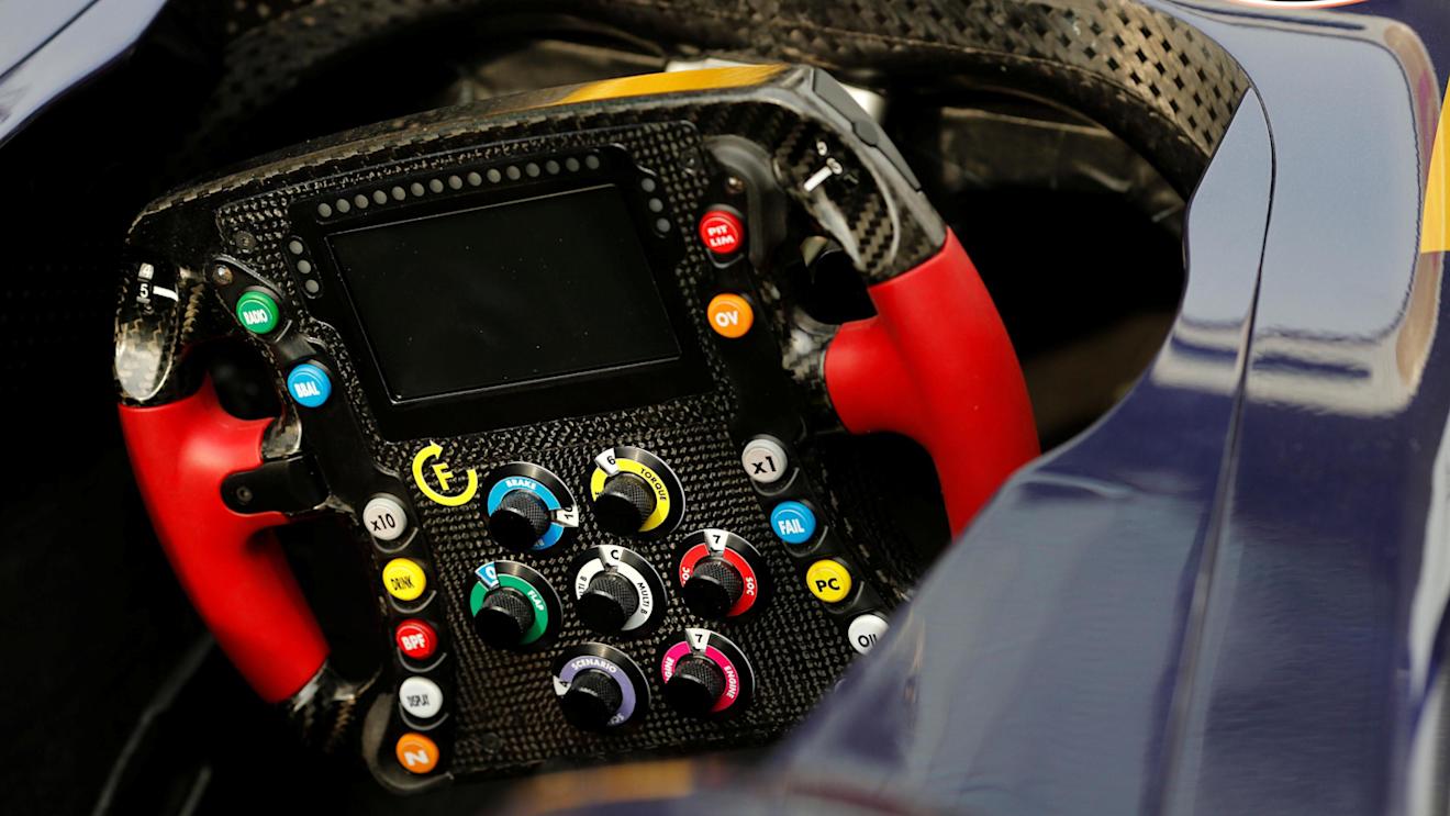 Scuderia Toro Rosso STR11 stearing wheel detail at Formula One World Championship, Rd3, Chinese Grand Prix, Preparations, Shanghai, China, Thursday 14 April 2016. © Sutton Motorsport Images