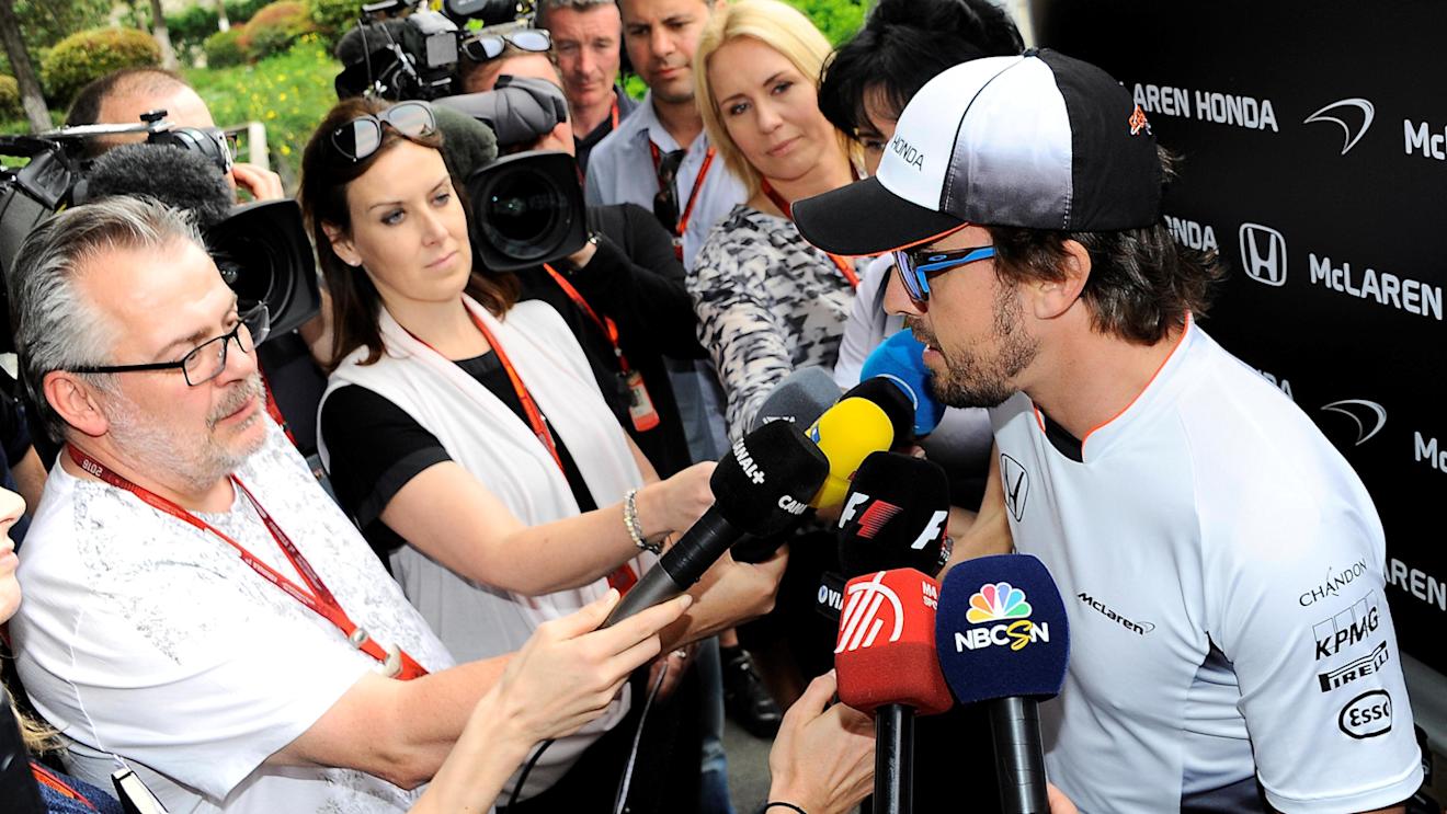 Fernando Alonso (ESP) McLaren talks with the media at Formula One World Championship, Rd3, Chinese Grand Prix, Preparations, Shanghai, China, Thursday 14 April 2016. © Sutton Motorsport Images