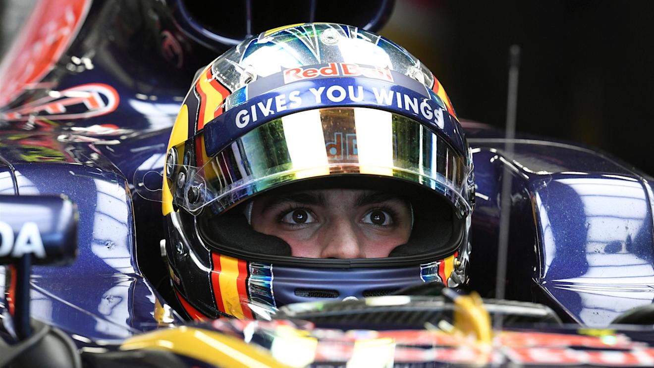 Carlos Sainz jr (ESP) Scuderia Toro Rosso STR11 at Formula One World Championship, Rd8, European Grand Prix, Practice, Baku City Circuit, Baku, Azerbaijan, Friday 17 June 2016. © Sutton Images