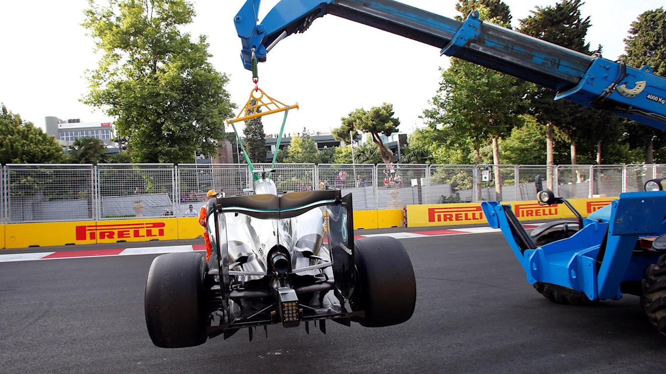 The car of Lewis Hamilton (GBR) Mercedes-Benz F1 W07 Hybrid is recovered after crashing out in Q3 at Formula One World Championship, Rd8, European Grand Prix, Qualifying, Baku City Circuit, Baku, Azerbaijan, Saturday 18 June 2016. © Sutton Images