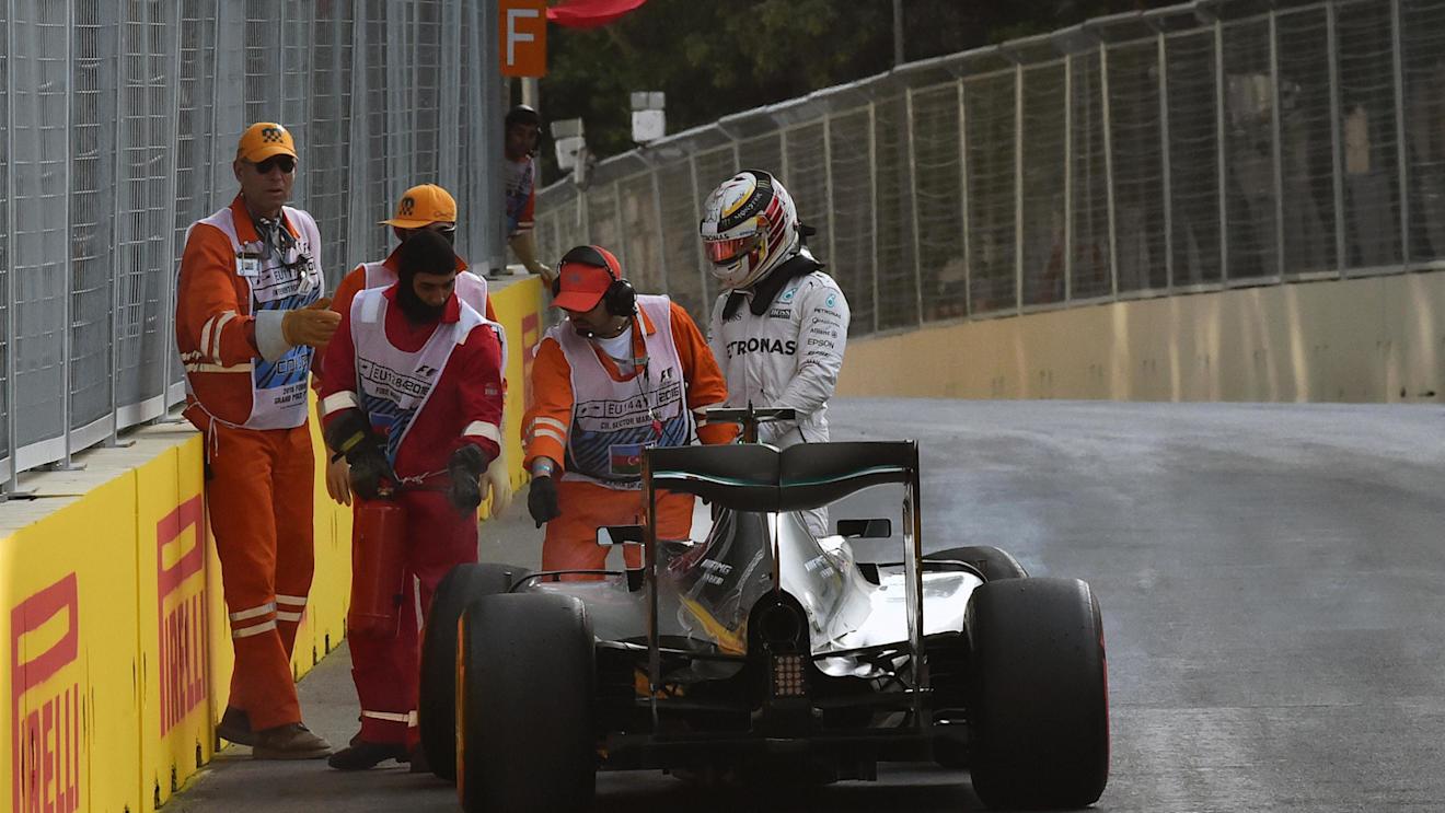 Lewis Hamilton (GBR) Mercedes-Benz F1 W07 Hybrid crashed in Q3 at Formula One World Championship, Rd8, European Grand Prix, Qualifying, Baku City Circuit, Baku, Azerbaijan, Saturday 18 June 2016. © Sutton Images
