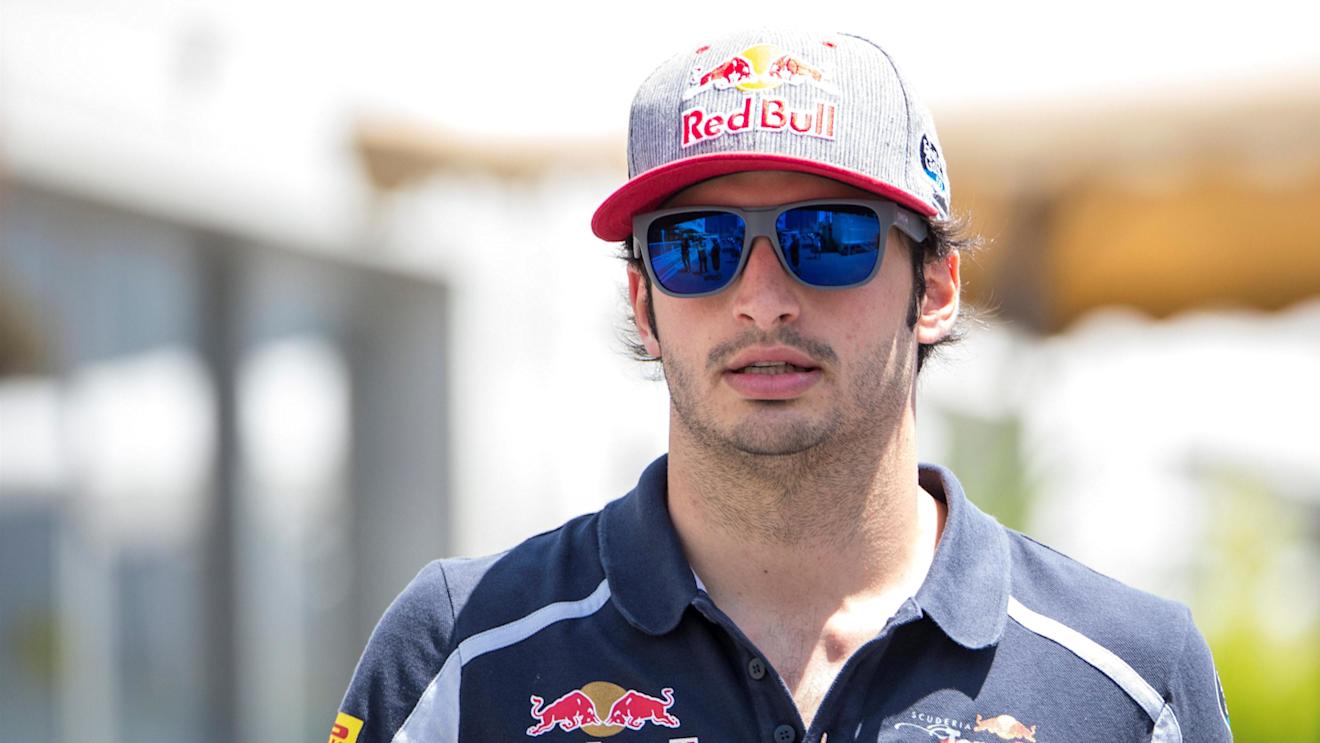 Carlos Sainz jr (ESP) Scuderia Toro Rosso at Formula One World Championship, Rd8, European Grand Prix, Preparations, Baku City Circuit, Baku, Azerbaijan, Thursday 16 June 2016. © Sutton Images
