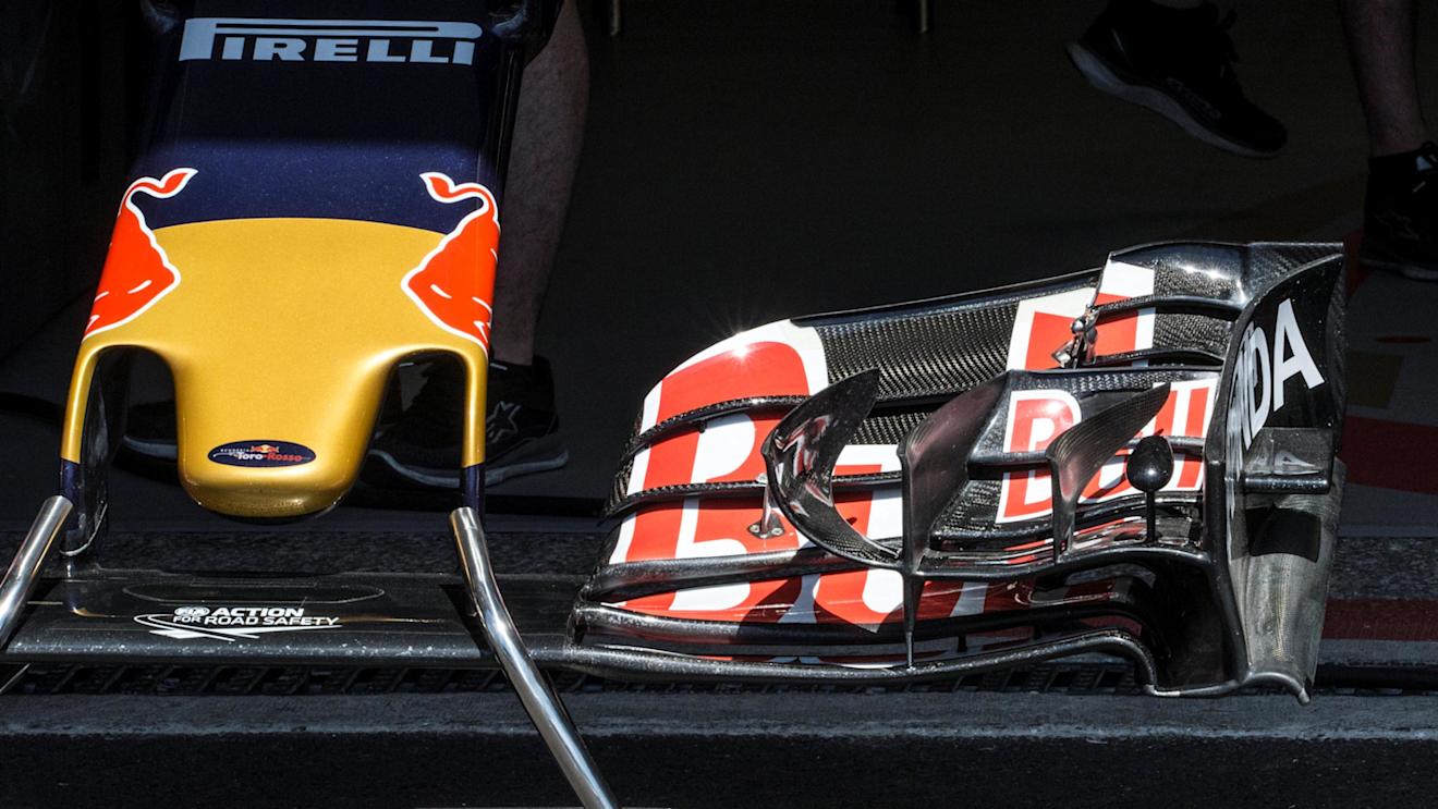 Scuderia Toro Rosso STR11 nose and front wing at Formula One World Championship, Rd8, European Grand Prix, Preparations, Baku City Circuit, Baku, Azerbaijan, Thursday 16 June 2016. © Sutton Images