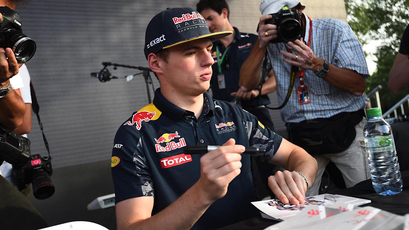 Max Verstappen (NED) Red Bull Racing signs autographs for the fans at Formula One World Championship, Rd8, European Grand Prix, Preparations, Baku City Circuit, Baku, Azerbaijan, Thursday 16 June 2016. © Sutton Images