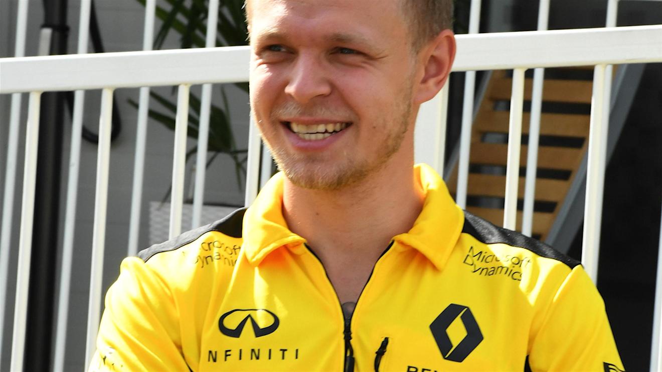 Kevin Magnussen (DEN) Renault Sport F1 Team at Formula One World Championship, Rd8, European Grand Prix, Preparations, Baku City Circuit, Baku, Azerbaijan, Thursday 16 June 2016. © Sutton Images