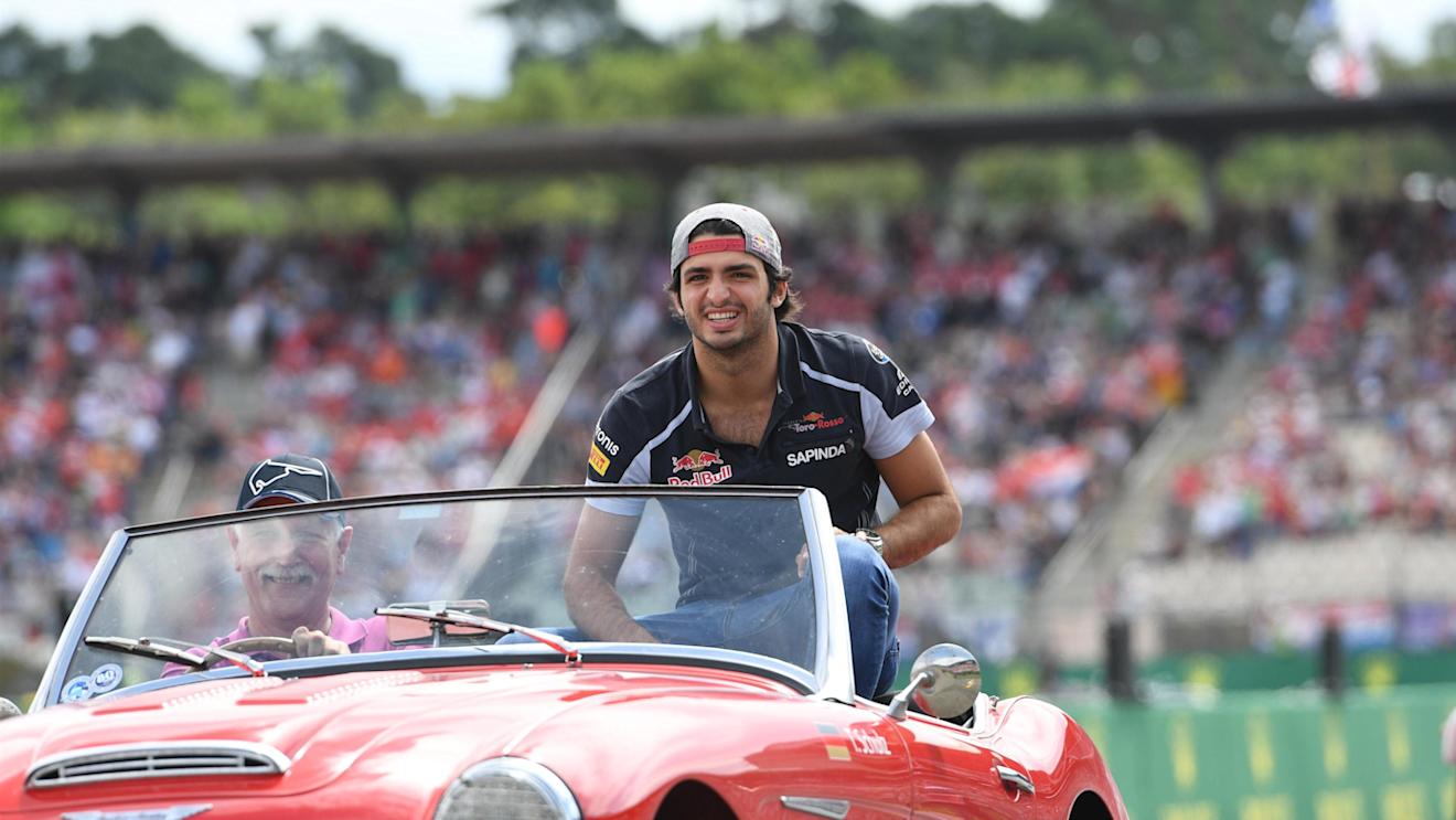 Carlos Sainz (ESP) Scuderia Toro Rosso on the drivers parade at Formula One World Championship, Rd12, German Grand Prix, Race, Hockenheim, Germany, Sunday 31 July 2016. © Sutton Images