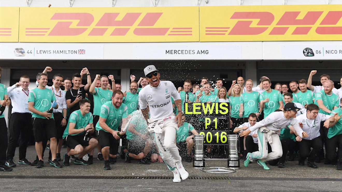 Race winner Lewis Hamilton (GBR) Mercedes AMG F1 celebrates with the team at Formula One World Championship, Rd12, German Grand Prix, Race, Hockenheim, Germany, Sunday 31 July 2016. © Sutton Images