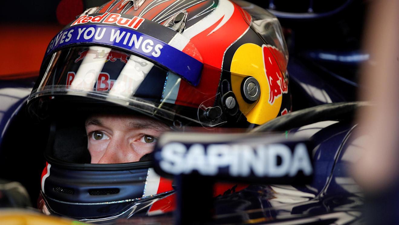 Daniil Kvyat (RUS) Scuderia Toro Rosso at Formula One World Championship, Rd11, Hungarian Grand Prix, Qualifying, Hungaroring, Hungary, Saturday 23 July 2016. © Sutton Images