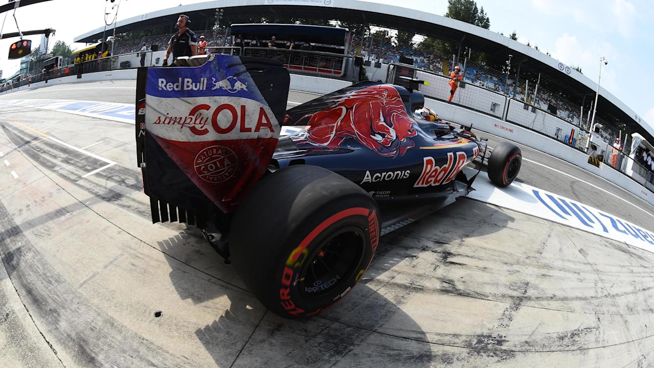 Carlos Sainz jr (ESP) Scuderia Toro Rosso STR11 at Formula One World Championship, Rd14, Italian Grand Prix, Practice, Monza, Italy, Friday 2 September 2016. © Sutton Images