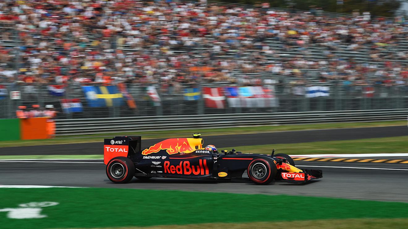 Max Verstappen (NED) Red Bull Racing RB12 at Formula One World Championship, Rd14, Italian Grand Prix, Qualifying, Monza, Italy, Saturday 3 September 2016. © Sutton Images