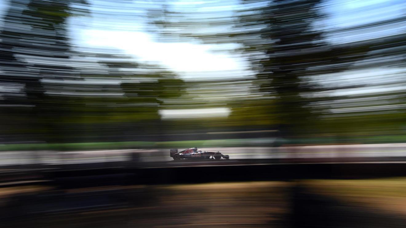 Daniil Kvyat (RUS) Scuderia Toro Rosso STR11 at Formula One World Championship, Rd14, Italian Grand Prix, Qualifying, Monza, Italy, Saturday 3 September 2016. © Sutton Images