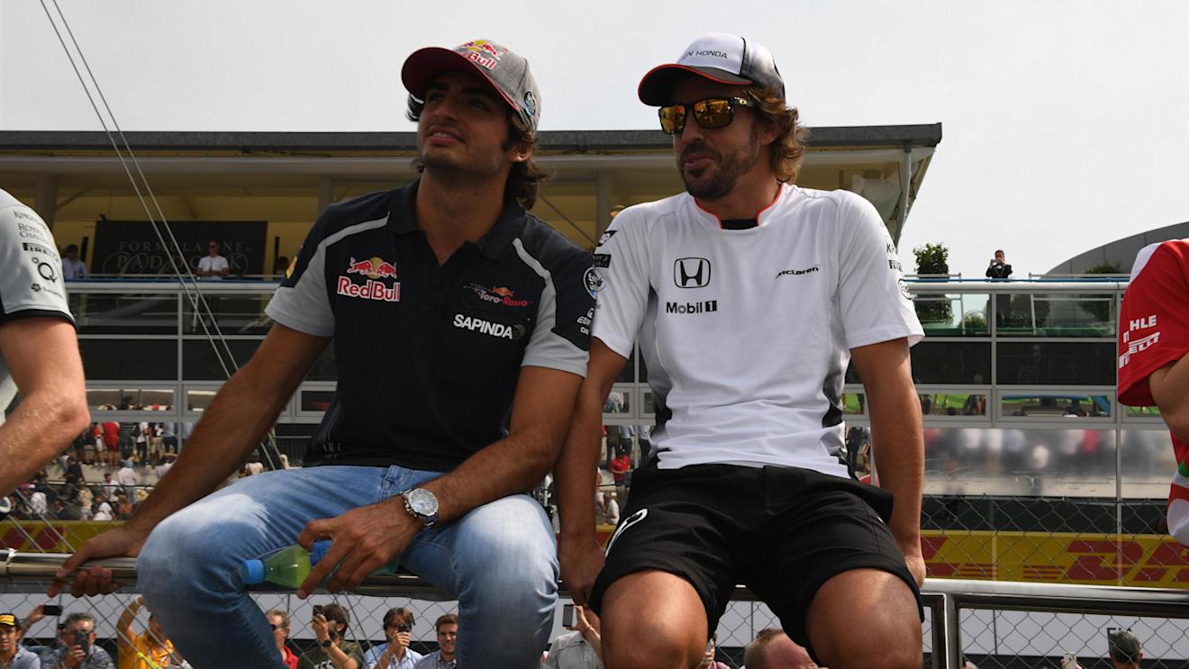 Carlos Sainz (ESP) Scuderia Toro Rosso and Fernando Alonso (ESP) McLaren on the drivers parade at Formula One World Championship, Rd14, Italian Grand Prix, Race, Monza, Italy, Sunday 4 September 2016. © Sutton Images