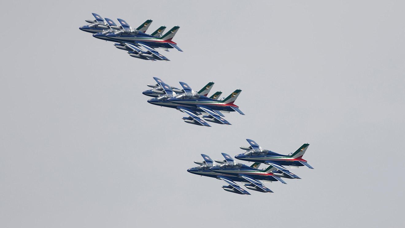 Flypast at Formula One World Championship, Rd14, Italian Grand Prix, Race, Monza, Italy, Sunday 4 September 2016. © Sutton Images