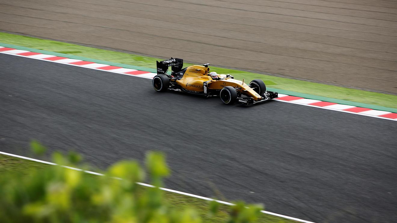 Kevin Magnussen (DEN) Renault Sport F1 Team RS16 at Formula One World Championship, Rd17, Japanese Grand Prix, Practice, Suzuka, Japan, Friday 7 October 2016. © Sutton Images