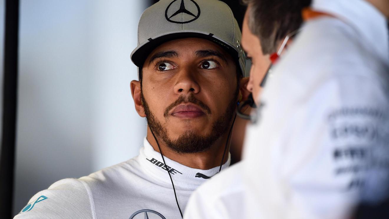 Lewis Hamilton (GBR) Mercedes AMG F1 at Formula One World Championship, Rd17, Japanese Grand Prix, Practice, Suzuka, Japan, Friday 7 October 2016. © Sutton Images