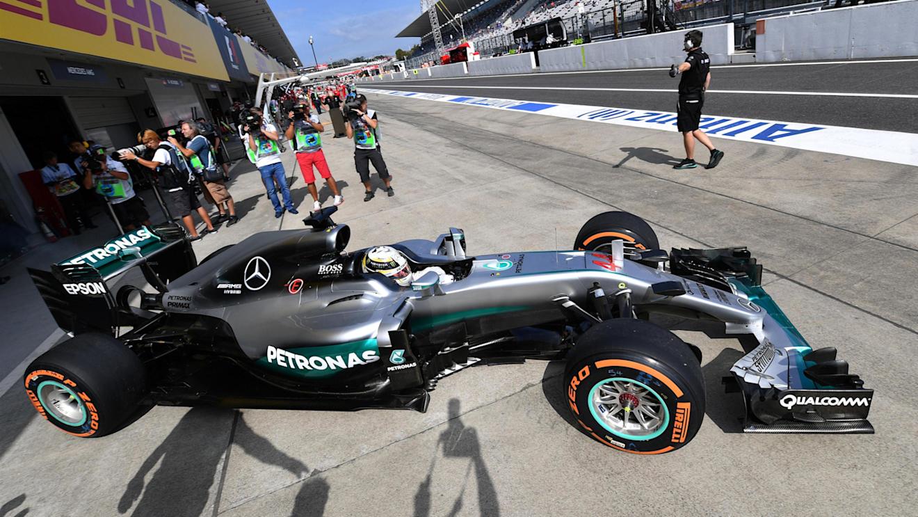Lewis Hamilton (GBR) Mercedes-Benz F1 W07 Hybrid at Formula One World Championship, Rd17, Japanese Grand Prix, Practice, Suzuka, Japan, Friday 7 October 2016. © Sutton Images