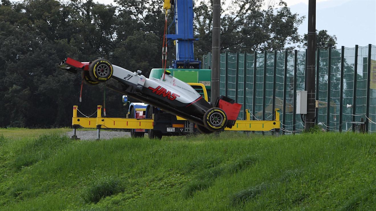 The car of Esteban Gutierrez (MEX) Haas VF-16 is recovered in FP2 at Formula One World Championship, Rd17, Japanese Grand Prix, Practice, Suzuka, Japan, Friday 7 October 2016. © Sutton Images