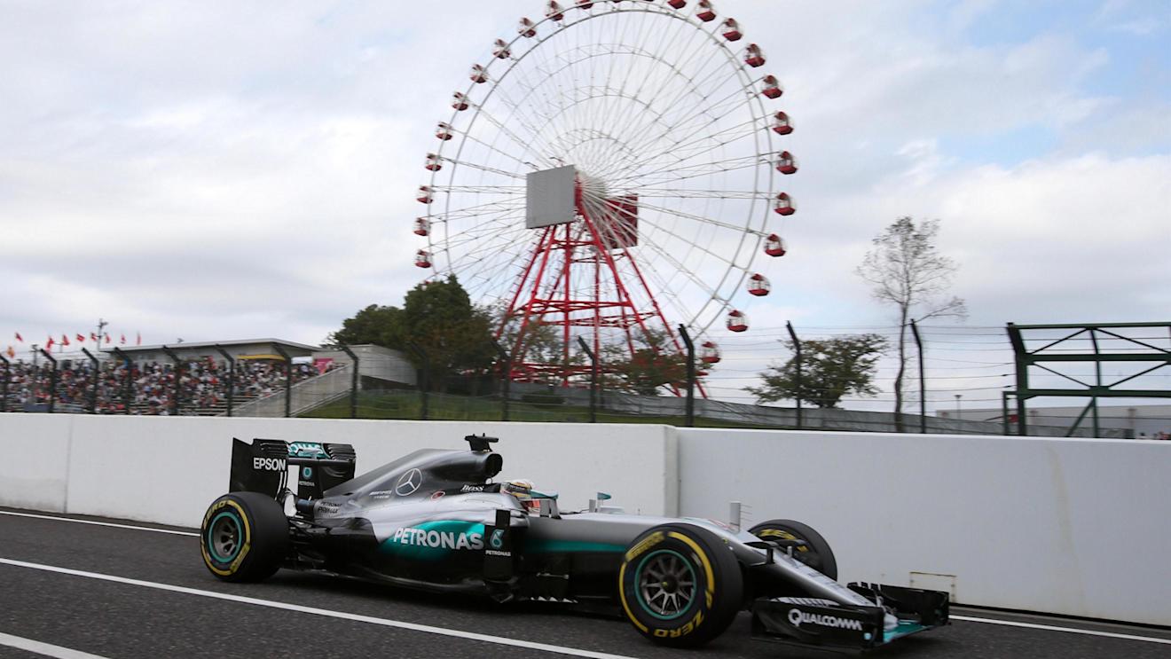 Lewis Hamilton (GBR) Mercedes-Benz F1 W07 Hybrid at Formula One World Championship, Rd17, Japanese Grand Prix, Qualifying, Suzuka, Japan, Saturday 8 October 2016. © Sutton Images