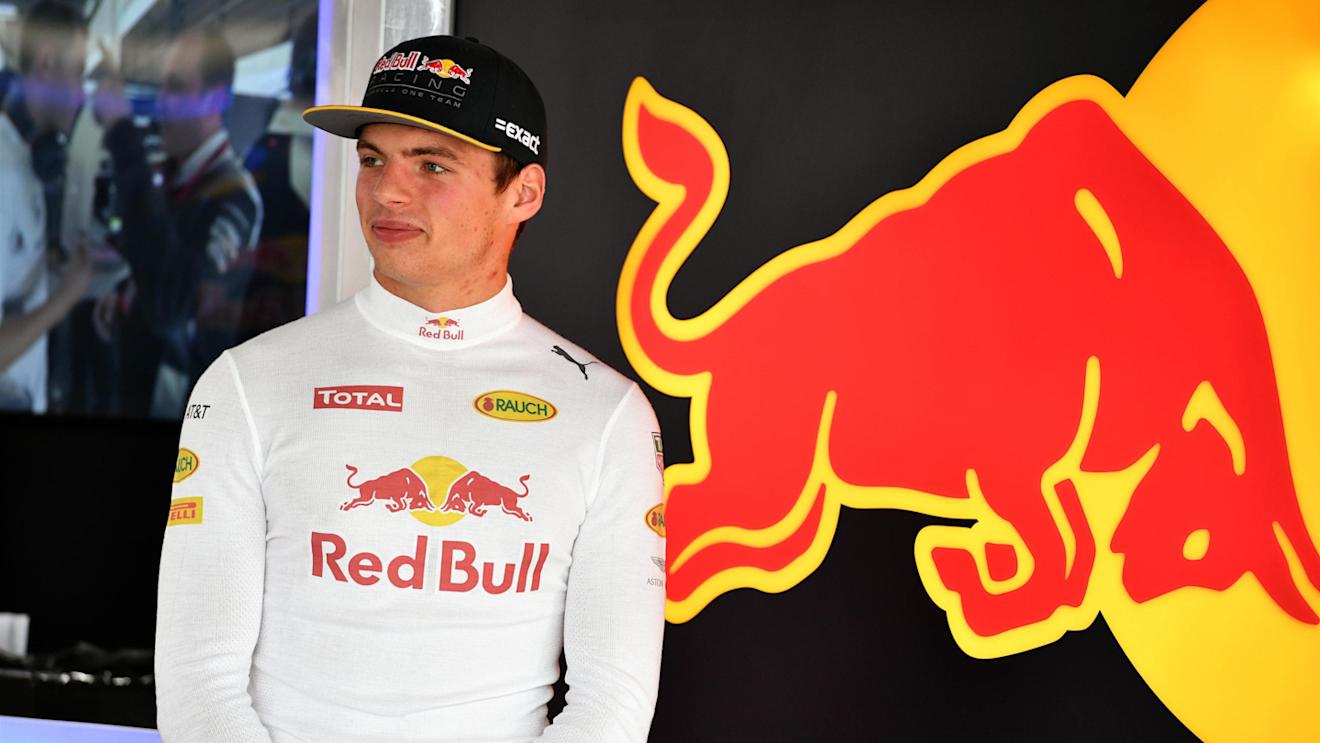Max Verstappen (NED) Red Bull Racing at Formula One World Championship, Rd17, Japanese Grand Prix, Qualifying, Suzuka, Japan, Saturday 8 October 2016. © Sutton Images