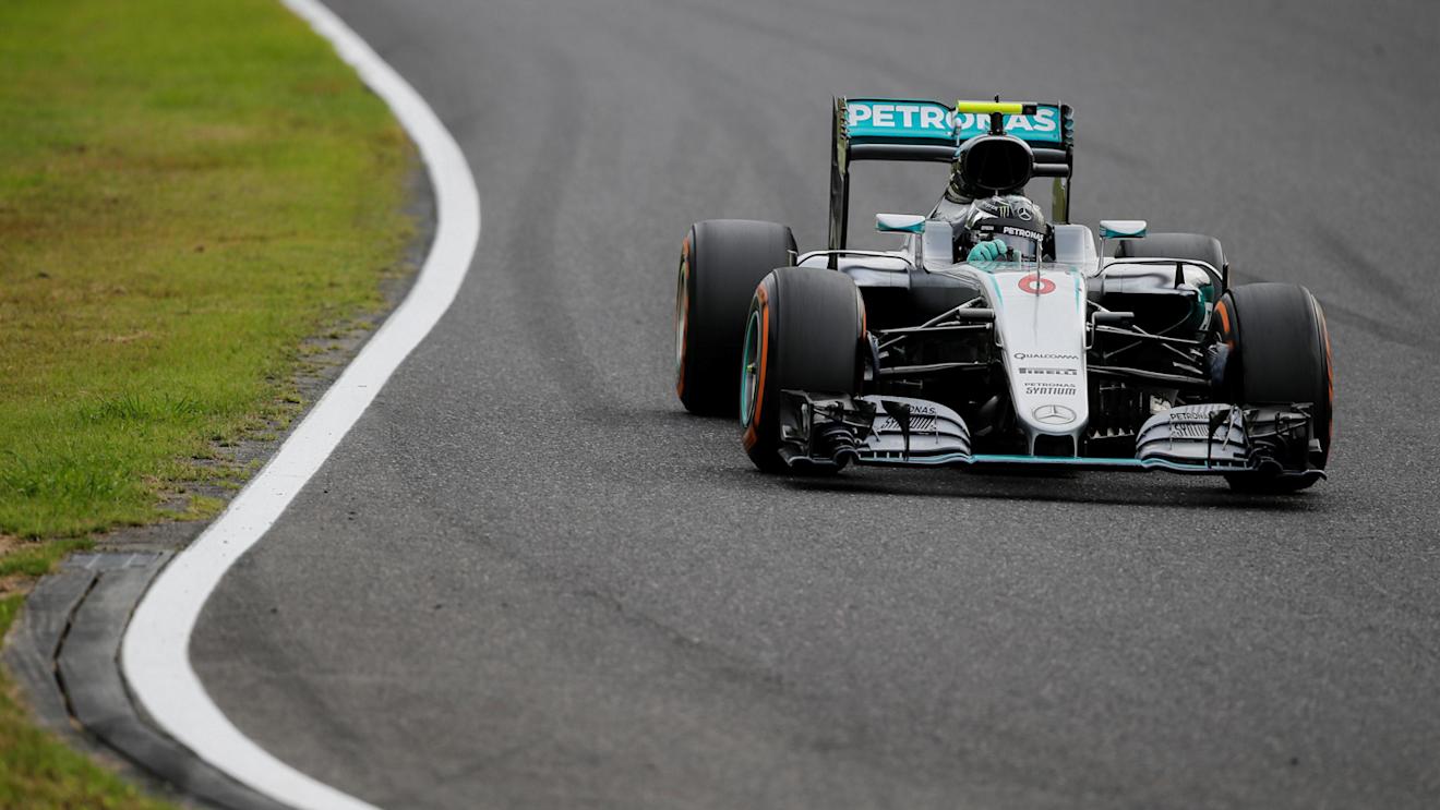 Nico Rosberg (GER) Mercedes-Benz F1 W07 Hybrid at Formula One World Championship, Rd17, Japanese Grand Prix, Race, Suzuka, Japan, Sunday 9 October 2016. © Sutton Images