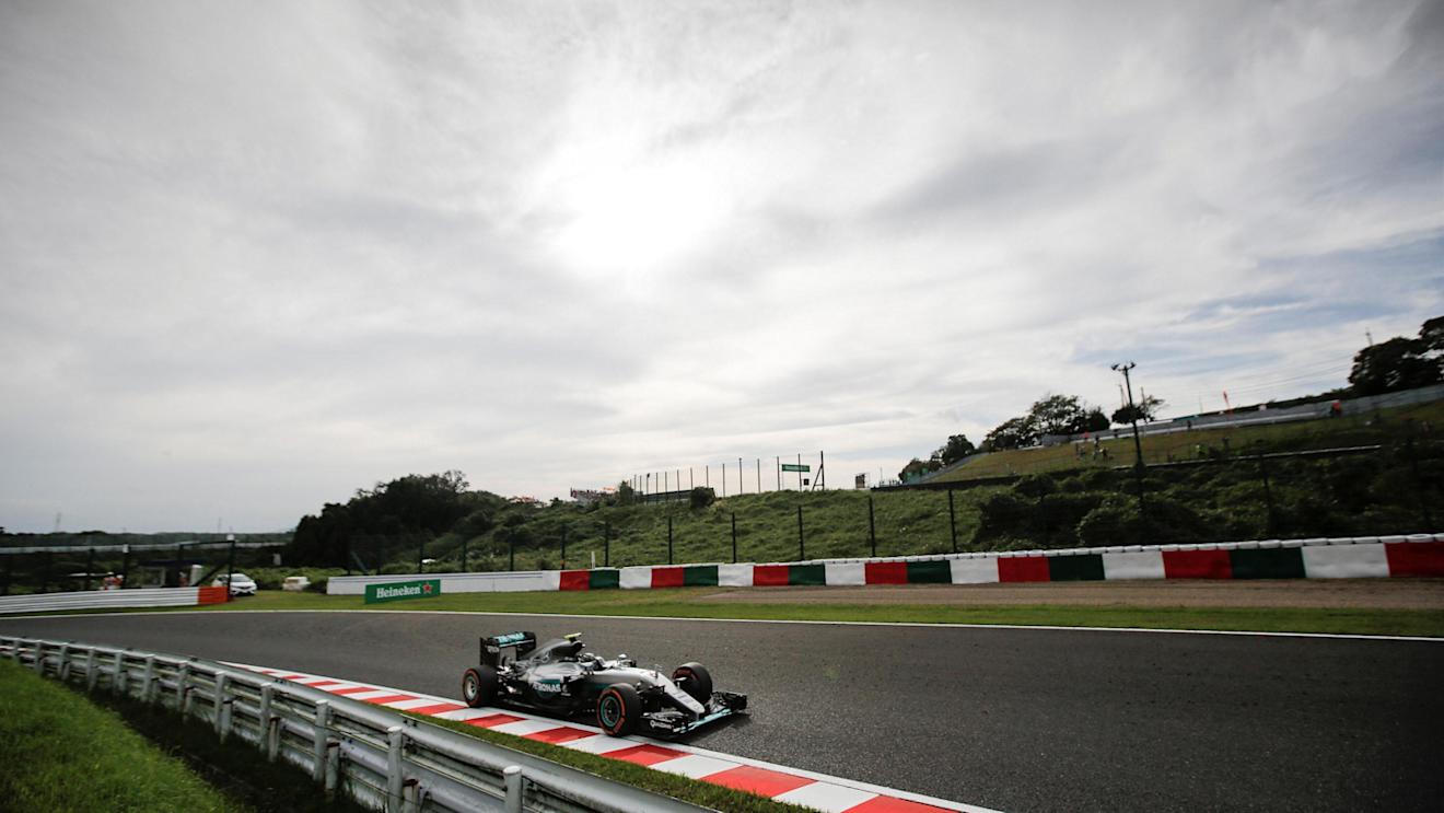 Nico Rosberg (GER) Mercedes-Benz F1 W07 Hybrid at Formula One World Championship, Rd17, Japanese Grand Prix, Race, Suzuka, Japan, Sunday 9 October 2016. © Sutton Images