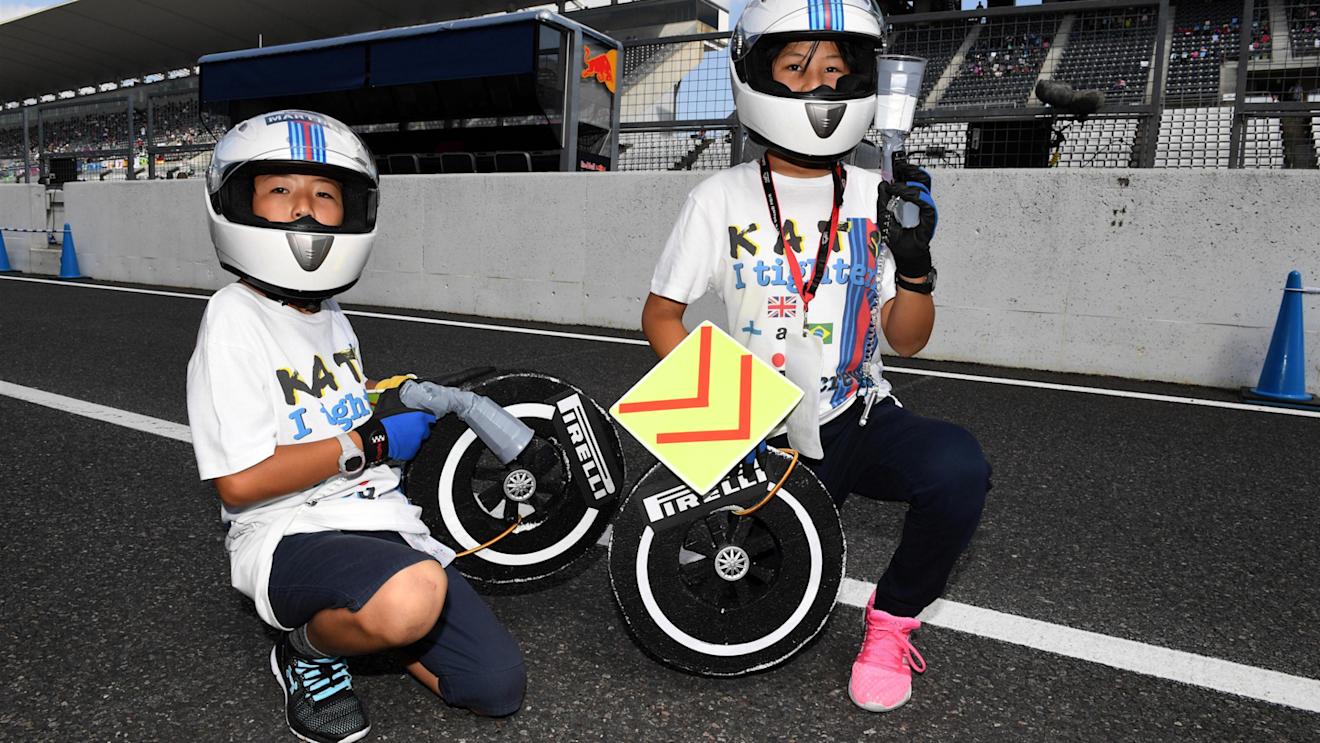 Fans at Formula One World Championship, Rd17, Japanese Grand Prix, Preparations, Suzuka, Japan, Thursday 6 October 2016. © Sutton Images