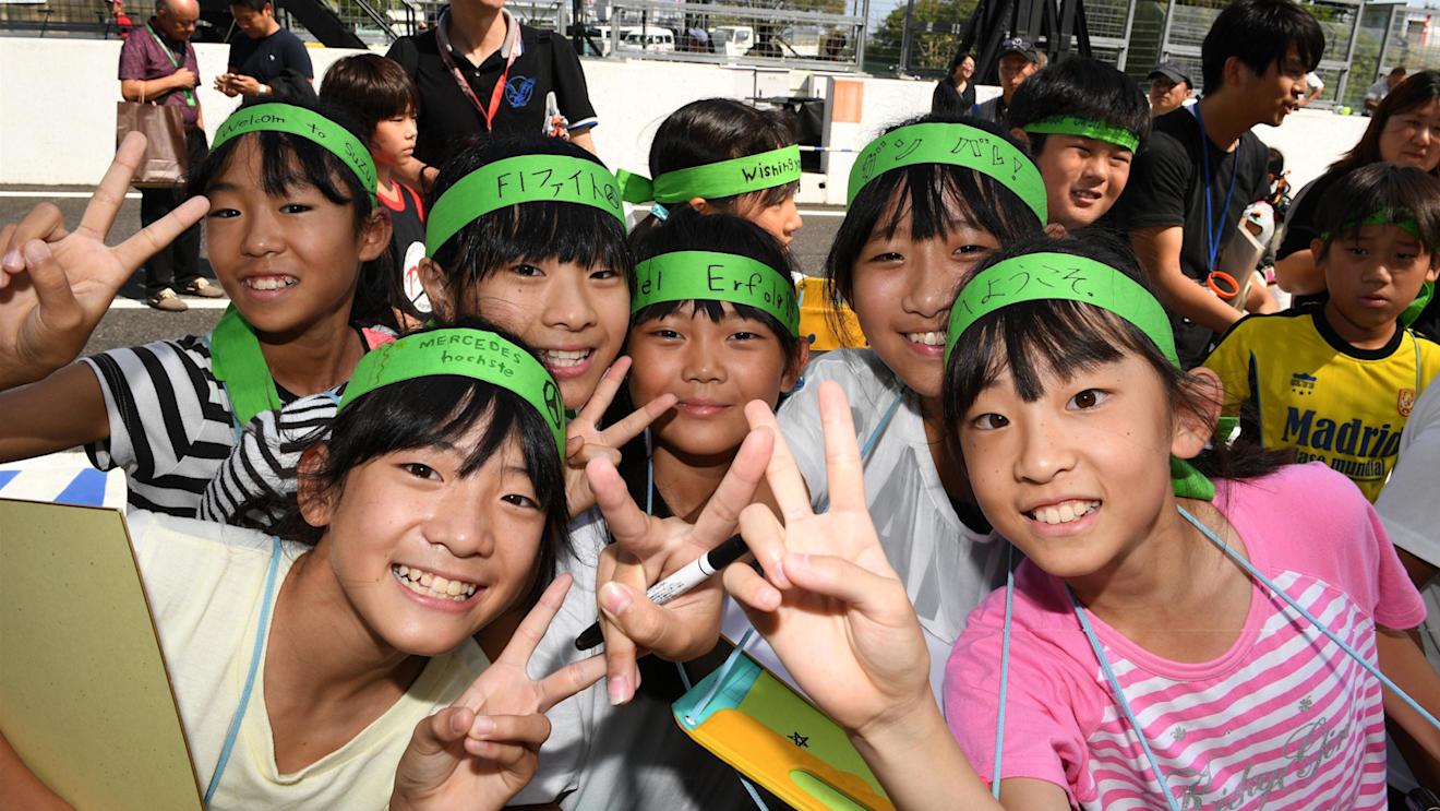 Fans at Formula One World Championship, Rd17, Japanese Grand Prix, Preparations, Suzuka, Japan, Thursday 6 October 2016. © Sutton Images