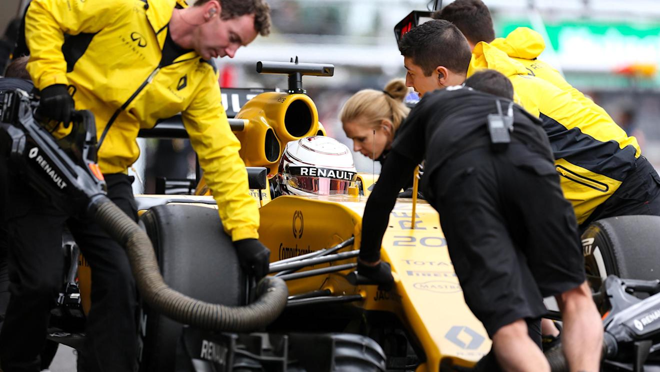 Kevin Magnussen (DEN) Renault Sport F1 Team RS16 at Formula One World Championship, Rd19, Mexican Grand Prix, Practice, Circuit Hermanos Rodriguez, Mexico City, Mexico, Friday 28 October 2016. © Sutton Images
