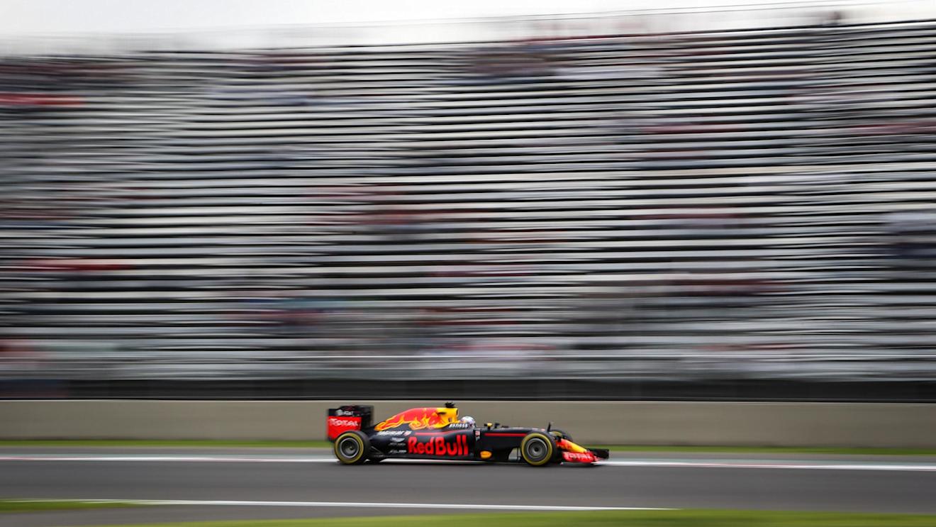 Daniel Ricciardo (AUS) Red Bull Racing RB12 at Formula One World Championship, Rd19, Mexican Grand Prix, Practice, Circuit Hermanos Rodriguez, Mexico City, Mexico, Friday 28 October 2016. © Sutton Images