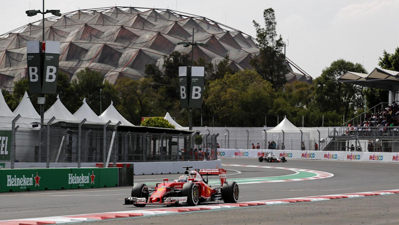Sebastian Vettel (GER) Ferrari SF16-H at Formula One World Championship, Rd19, Mexican Grand Prix, Race, Circuit Hermanos Rodriguez, Mexico City, Mexico, Sunday 30 October 2016. © Sutton Images