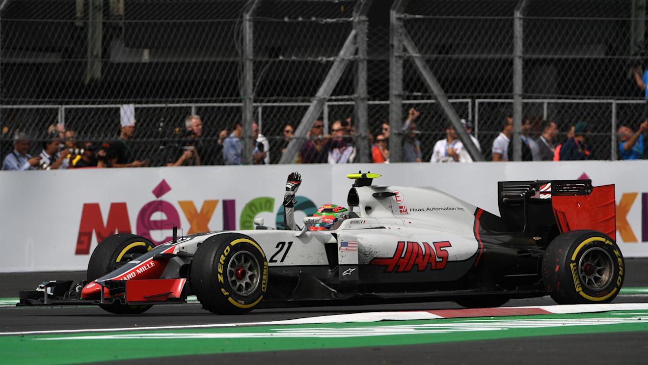 Esteban Gutierrez (MEX) Haas VF-16 waves to the crowd at Formula One World Championship, Rd19, Mexican Grand Prix, Race, Circuit Hermanos Rodriguez, Mexico City, Mexico, Sunday 30 October 2016. © Sutton Images