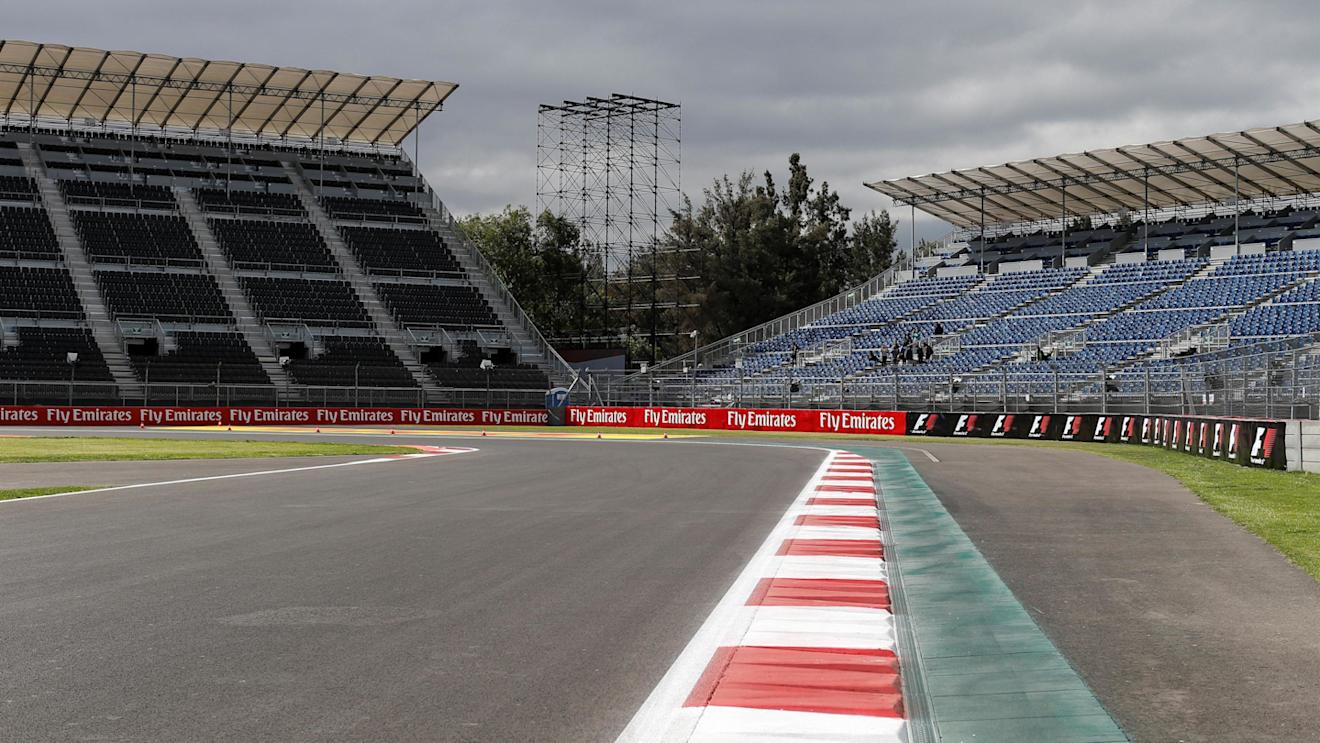 Track view at Formula One World Championship, Rd19, Mexican Grand Prix, Preparations, Circuit Hermanos Rodriguez, Mexico City, Mexico, Thursday 27 October 2016. © Sutton Images