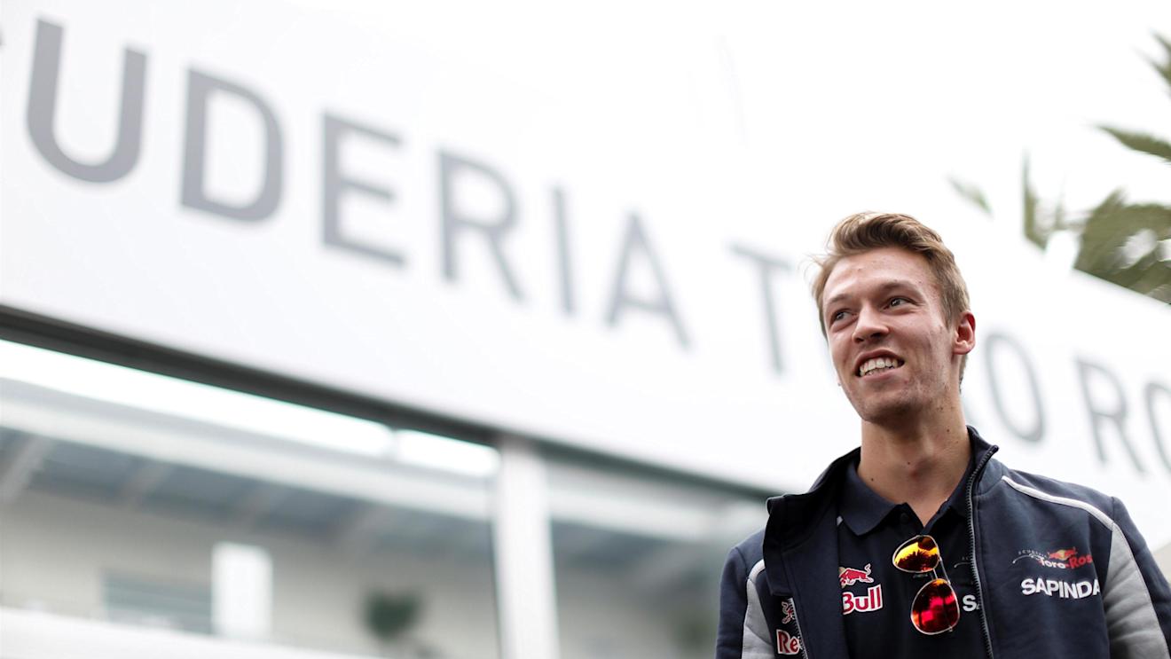 Daniil Kvyat (RUS) Scuderia Toro Rosso at Formula One World Championship, Rd19, Mexican Grand Prix, Preparations, Circuit Hermanos Rodriguez, Mexico City, Mexico, Thursday 27 October 2016. © Sutton Images