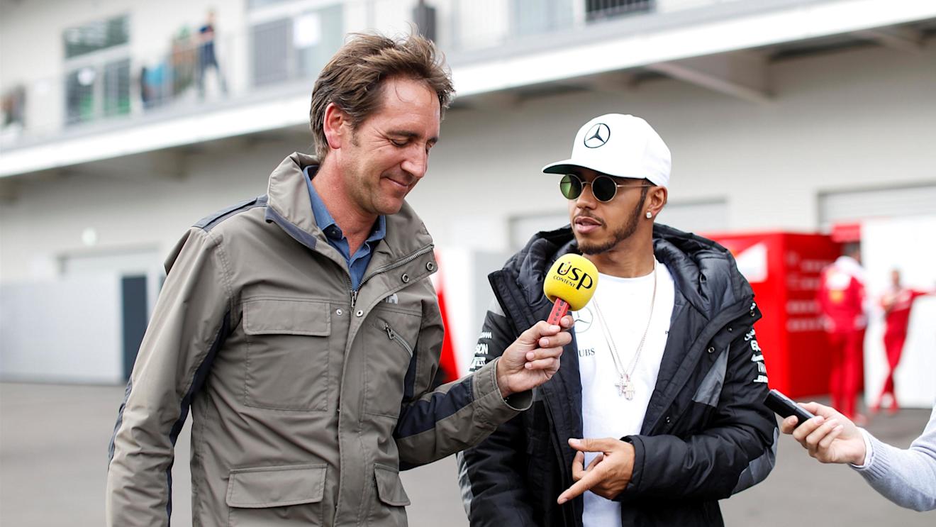 Lewis Hamilton (GBR) Mercedes AMG F1 talks with Tom Clarkson (GBR) BBC Television at Formula One World Championship, Rd19, Mexican Grand Prix, Preparations, Circuit Hermanos Rodriguez, Mexico City, Mexico, Thursday 27 October 2016. © Sutton Images