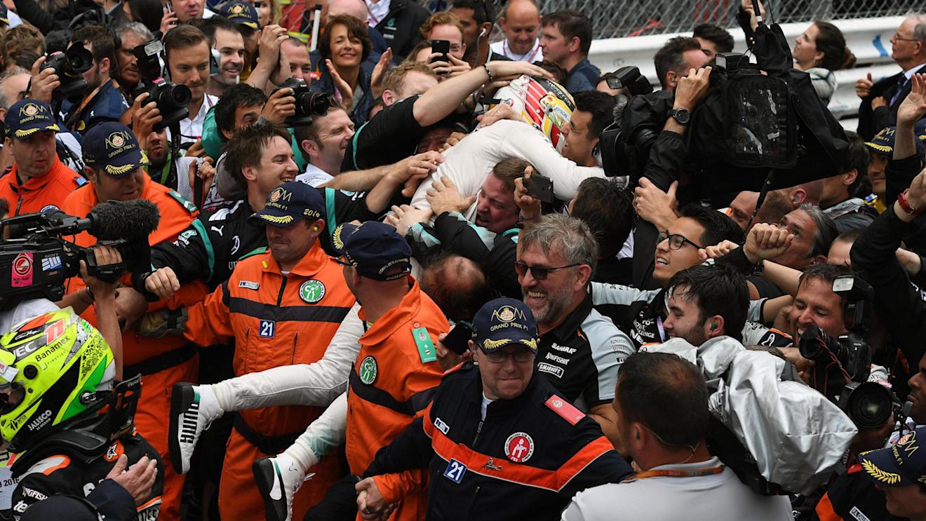 Race winner Lewis Hamilton (GBR) Mercedes AMG F1 celebrates in parc ferme at Formula One World Championship, Rd6, Monaco Grand Prix, Race, Monte-Carlo, Monaco, Sunday 29 May 2016. © Sutton Images