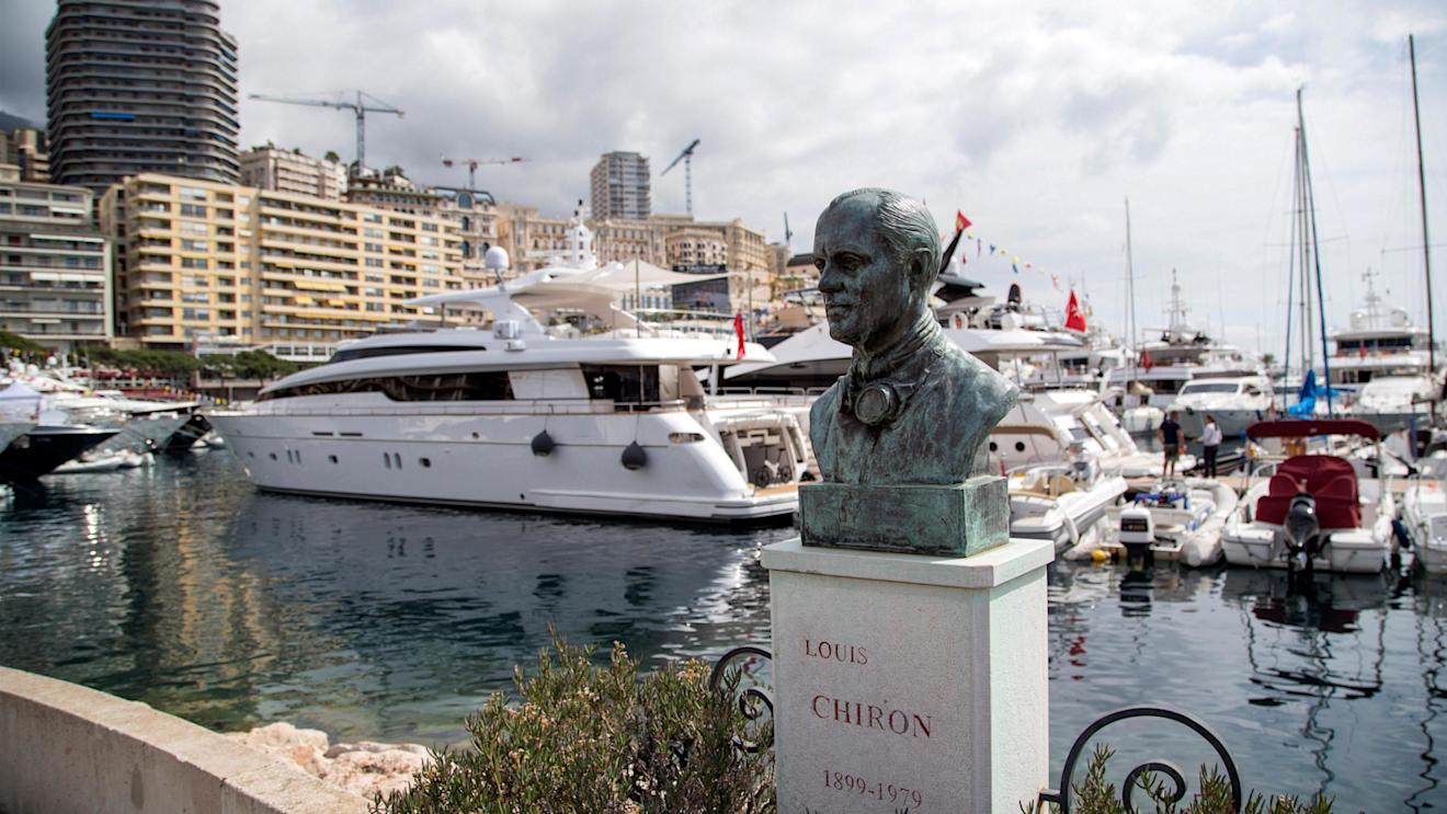 Louis Chiron statue at Formula One World Championship, Rd6, Monaco Grand Prix, Preparations, Monte-Carlo, Monaco, Wednesday 25 May 2016. © Sutton Images